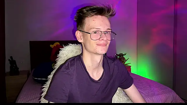 Wild boar1 online show from March 9, 2025, 1:56 am