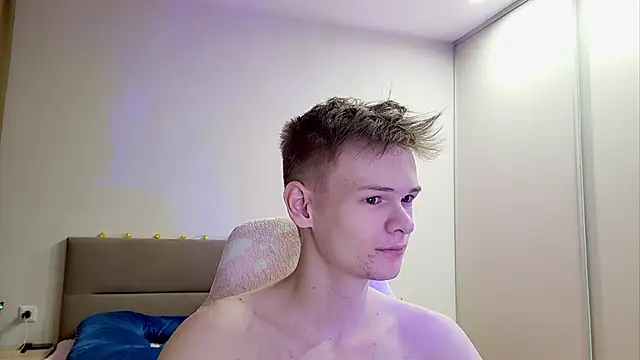 Wild boar1 online show from February 17, 2025, 9:21 pm