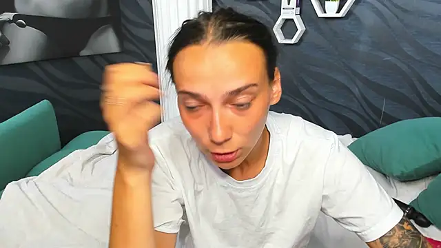 annabishop online show from March 18, 2025, 6:17 am