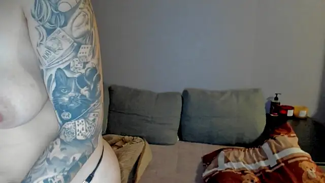 annabishop online show from November 30, 2025, 12:11 am