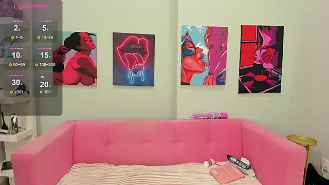 Snapshot of Brilly_Lily chatting on October 31, 2025, 2:19 am Brilly Lily online show from October 31, 2025, 2:19 am