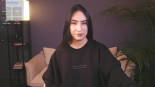 Snapshot of Kar1_na_ chatting on November 2, 2025, 2:38 am Kar1 na online show from November 2, 2025, 2:38 am