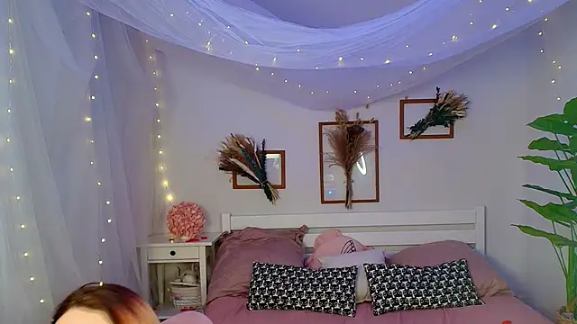 Snapshot of Kar1_na_ chatting on March 8, 2025, 11:48 am Kar1 na online show from March 8, 2025, 11:48 am