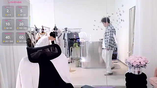 Snapshot of miaomiao-777 chatting on April 12, 2026, 1:31 am miaomiao-777 online show from April 12, 2026, 1:31 am