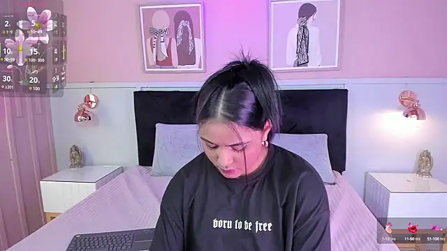 janna lopez  online show from October 3, 2025, 3:52 am