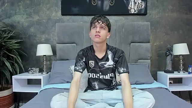 bruce hans online show from October 22, 2025, 11:42 am