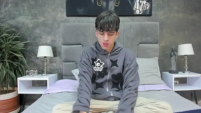 bruce hans online show from November 12, 2025, 11:47 am