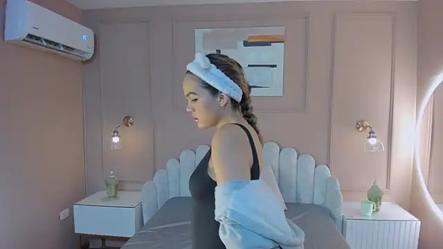 Snapshot of rutila_ford chatting on February 25, 2025, 11:32 am rutila ford online show from February 25, 2025, 11:32 am