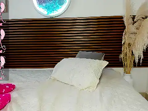 Missangeldust16 online show from March 18, 2025, 3:33 pm