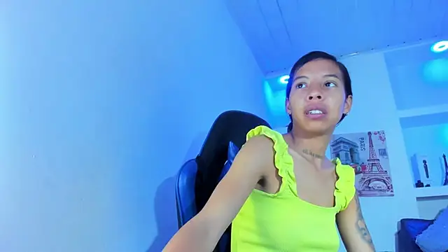 Miss sparkle00 online show from September 28, 2025, 4:52 am