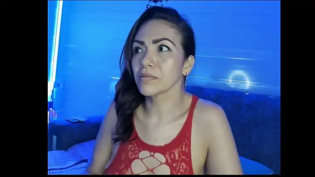 Snapshot of MARIAM_COLINS chatting on March 13, 2025, 7:42 am MARIAM COLINS online show from March 13, 2025, 7:42 am