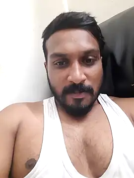 Snapshot of Chennaibull15 chatting on February 14, 2025, 3:05 pm Chennaibull15 online show from February 14, 2025, 3:05 pm