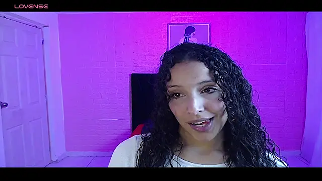 DULCE1609 online show from September 8, 2025, 8:30 pm