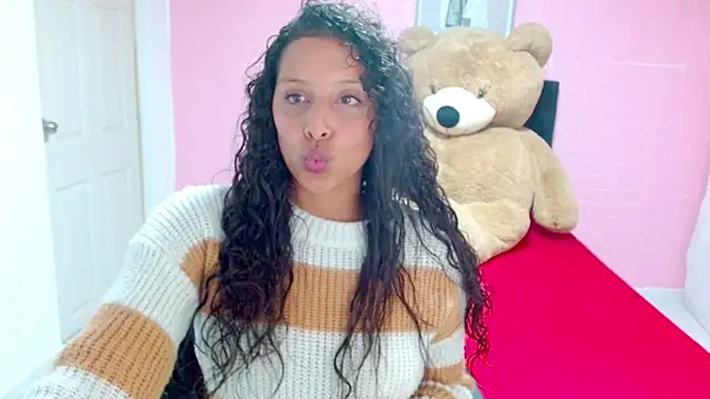 DULCE1609 online show from March 5, 2025, 10:10 pm