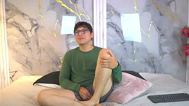 Snapshot of vanilla_hot chatting on October 25, 2025, 1:23 pm vanilla hot online show from October 25, 2025, 1:23 pm