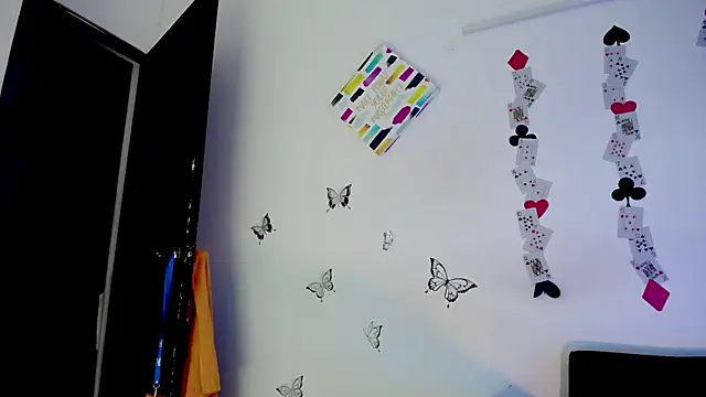 Snapshot of Brendaajames chatting on February 11, 2025, 12:36 pm Brendaajames online show from February 11, 2025, 12:36 pm