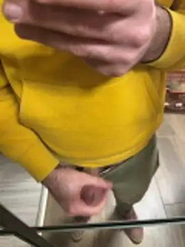 Snapshot of Klaus298 chatting on December 3, 2025, 2:27 pm Klaus298 online show from December 3, 2025, 2:27 pm