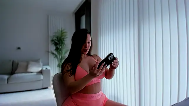 GoddessRoxana online show from February 27, 2025, 12:34 pm