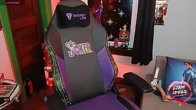 LiamIdols online show from February 19, 2026, 8:39 pm