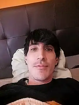 moutt99 online show from January 15, 2025, 1:20 pm