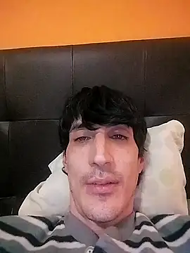 moutt99 online show from January 16, 2025, 5:23 pm