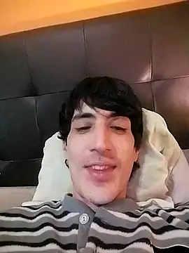 moutt99 online show from January 17, 2025, 2:28 pm