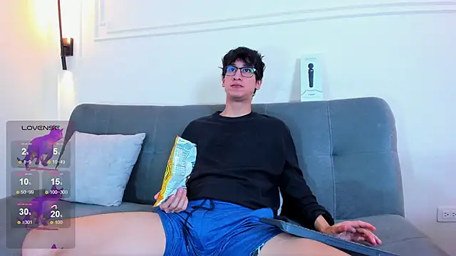 Cum hunters online show from January 14, 2026, 3:21 am