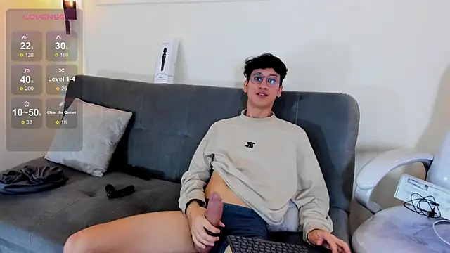 Snapshot of Cum_hunters chatting on November 13, 2025, 3:21 am Cum hunters online show from November 13, 2025, 3:21 am