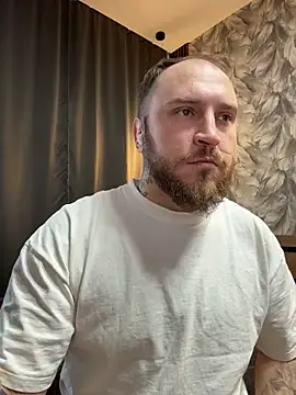 Snapshot of _XxX-XxX_ chatting on December 1, 2025, 11:44 am XxX-XxX online show from December 1, 2025, 11:44 am