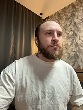 Snapshot of _XxX-XxX_ chatting on December 17, 2025, 9:20 pm XxX-XxX online show from December 17, 2025, 9:20 pm