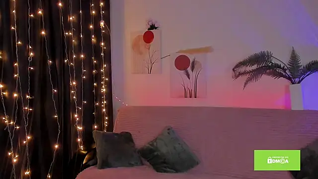 Snapshot of miuri_miy chatting on February 26, 2025, 4:16 pm miuri miy online show from February 26, 2025, 4:16 pm