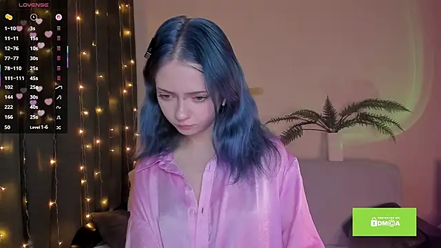 Snapshot of miuri_miy chatting on March 6, 2025, 4:28 pm miuri miy online show from March 6, 2025, 4:28 pm