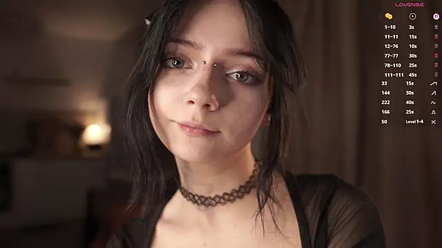 Snapshot of miuri_miy chatting on September 19, 2025, 5:06 pm miuri miy online show from September 19, 2025, 5:06 pm