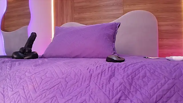 Snapshot of Auroraa_miller chatting on February 21, 2026, 3:08 am Auroraa miller online show from February 21, 2026, 3:08 am