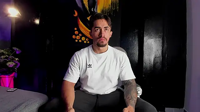 Snapshot of Brad_Summer chatting on March 12, 2026, 11:31 pm Brad Summer online show from March 12, 2026, 11:31 pm