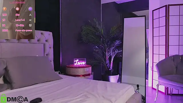 Snapshot of ClaraShine chatting on September 10, 2025, 4:00 am ClaraShine online show from September 10, 2025, 4:00 am