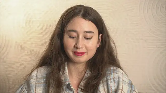 ElvaDrye online show from January 17, 2025, 3:53 pm