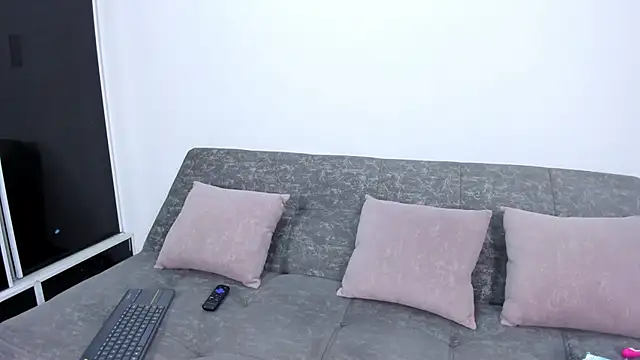 Alondra Cutie online show from January 14, 2026, 8:56 pm