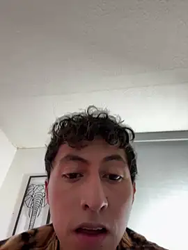 Snapshot of darkdesire_01 chatting on December 5, 2025, 3:27 am darkdesire 01 online show from December 5, 2025, 3:27 am