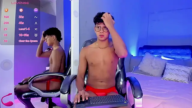 Dawn16  online show from November 18, 2025, 10:02 pm