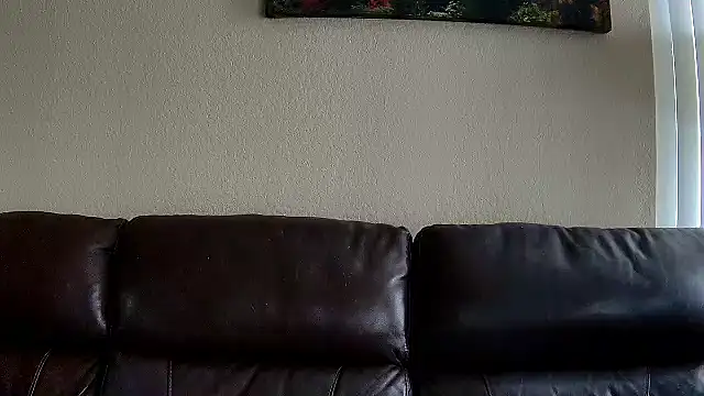 Snapshot of StonerPrincessGenie chatting on January 30, 2025, 5:39 pm StonerPrincessGenie online show from January 30, 2025, 5:39 pm