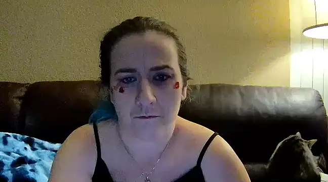 Snapshot of StonerPrincessGenie chatting on February 11, 2025, 2:46 am StonerPrincessGenie online show from February 11, 2025, 2:46 am