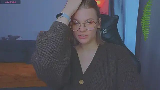 Snapshot of _JessieVibes chatting on March 24, 2026, 1:00 pm JessieVibes online show from March 24, 2026, 1:00 pm