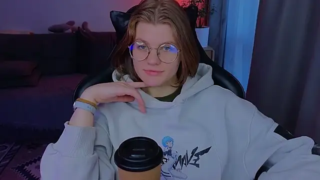 Snapshot of _JessieVibes chatting on February 18, 2026, 2:35 pm JessieVibes online show from February 18, 2026, 2:35 pm