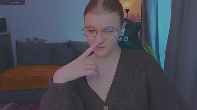 Snapshot of _JessieVibes chatting on March 28, 2026, 2:07 pm JessieVibes online show from March 28, 2026, 2:07 pm