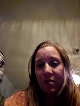 Snapshot of TheConfidentialClub chatting on October 30, 2025, 3:16 am TheConfidentialClub online show from October 30, 2025, 3:16 am