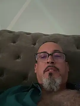 Snapshot of TheConfidentialClub chatting on January 15, 2025, 8:26 pm TheConfidentialClub online show from January 15, 2025, 8:26 pm