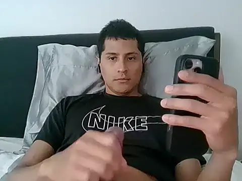 Snapshot of PerroDemonioHot chatting on May 23, 2026, 8:52 pm PerroDemonioHot online show from May 23, 2026, 8:52 pm