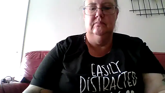 k1w1bbw online show from February 15, 2025, 2:37 am