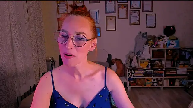 Snapshot of red_rocco chatting on March 22, 2025, 4:37 pm red rocco online show from March 22, 2025, 4:37 pm